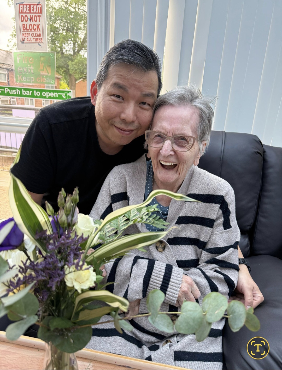 Flower Arranging (1)